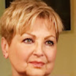 Meet your Posher, Jeanne